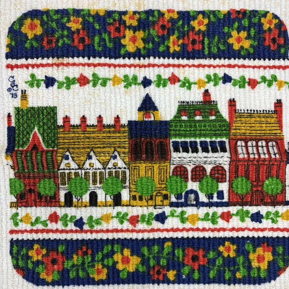 1970s Dish‎ Towel & Dishcloth Set by Sayco Kitchen Towels Row Home Country Town